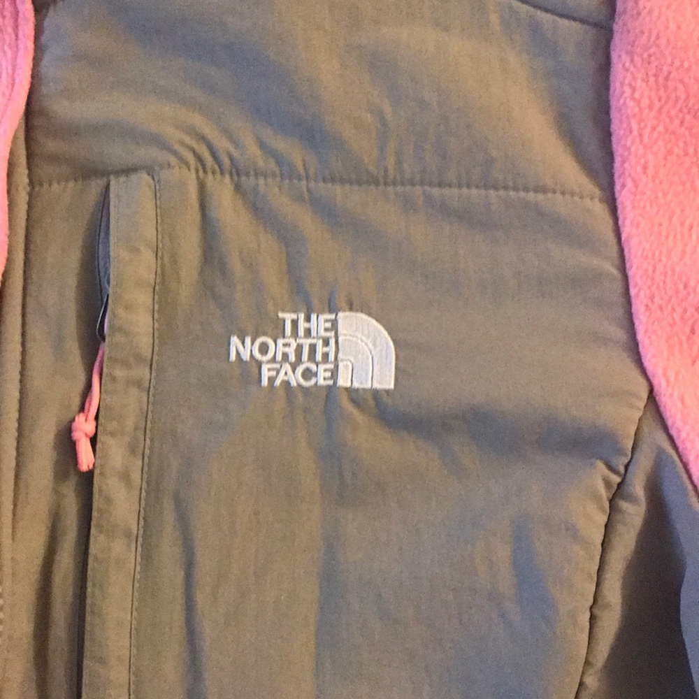 Northface Jacket - Picture 2 of 5